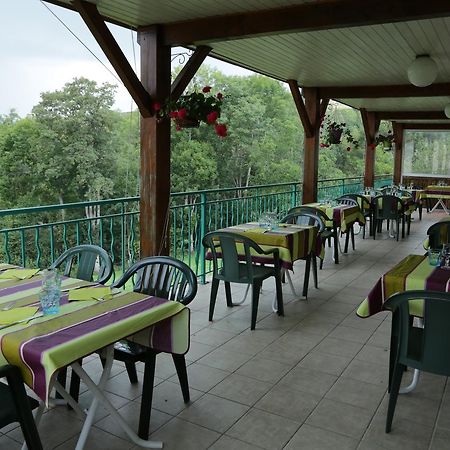 Hotel Restaurant De La Roche Les Sauvages  Экстерьер фото