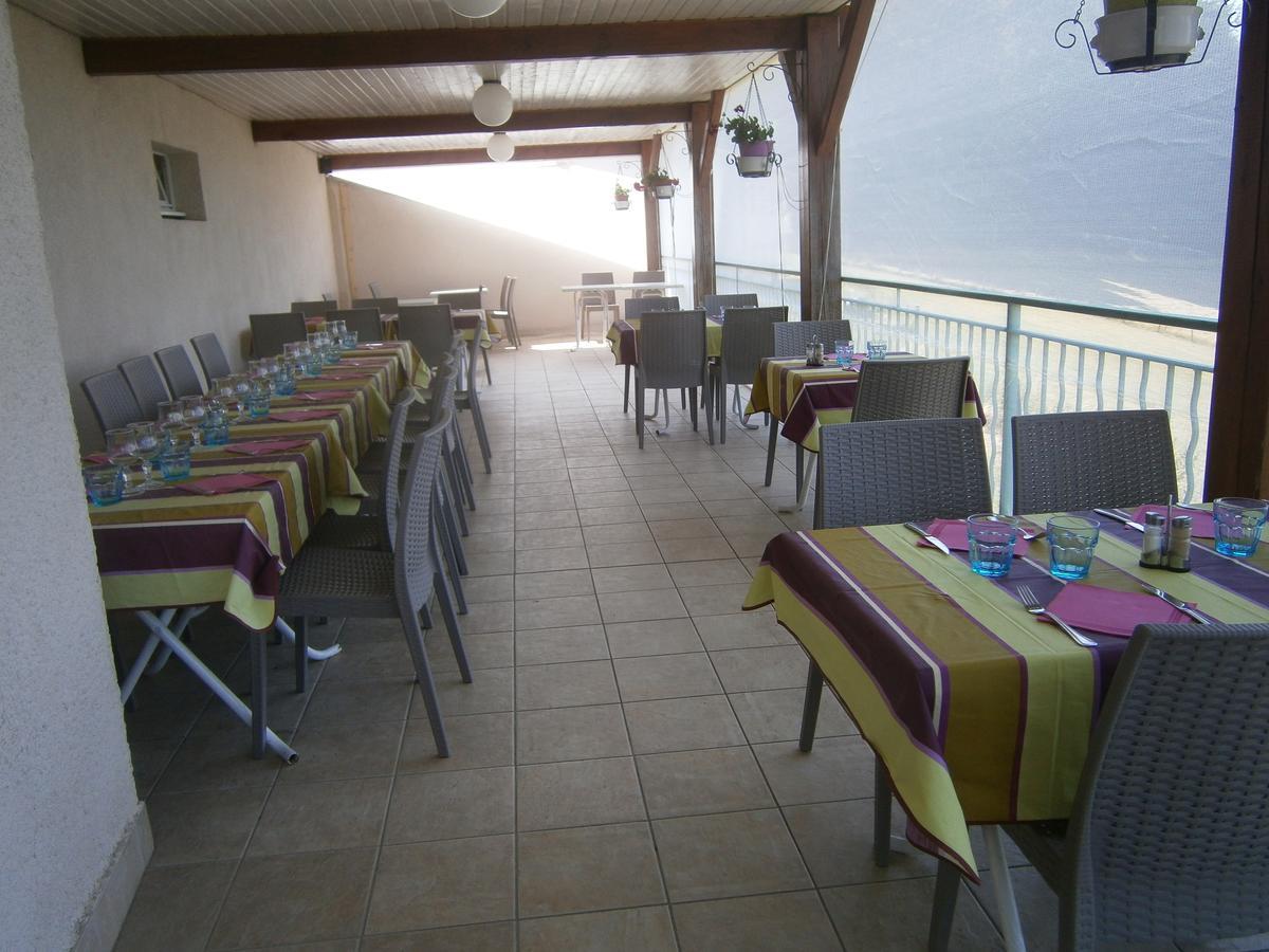 Hotel Restaurant De La Roche Les Sauvages  Экстерьер фото